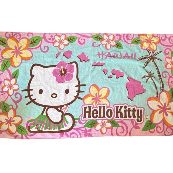 Sanrio Hello Kitty Hawaiian Island Pink Flower Bath Beach Towel 60X31 RARE - Picture 1 of 4